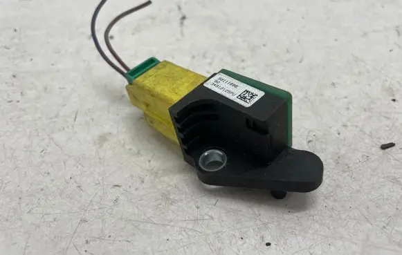 Volkswagen PASSAT B7 Airbag deployment crash/impact sensor 5N0959351B