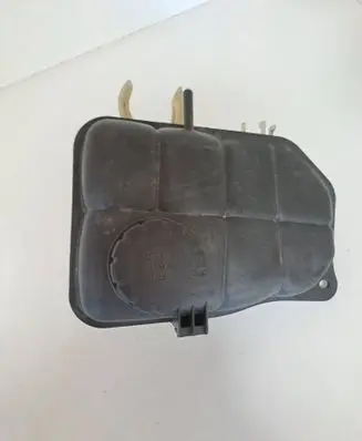 Mercedes-Benz C W203 Coolant expansion tank/reservoir 2035000049