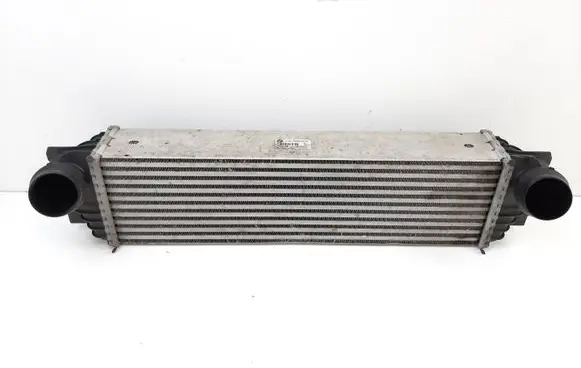 BMW 5 F10 F11 Intercooler radiator 7805629