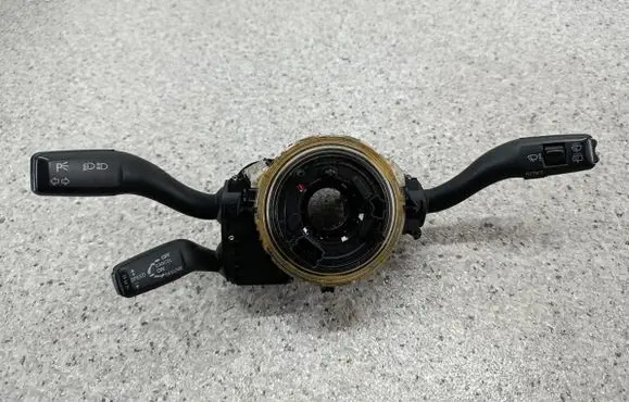 Audi A6 S6 C6 4F Wiper turn signal indicator stalk/switch