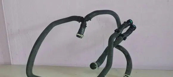 Ford Fiesta Engine coolant pipe/hose 2S6H18K359AK 1546432