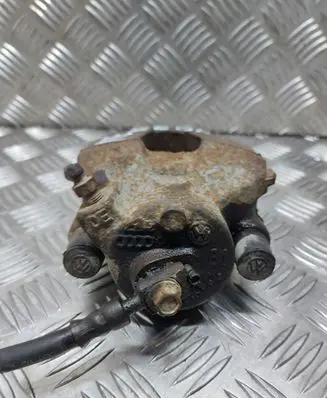 Volkswagen Golf IV Front brake caliper