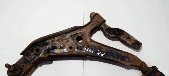 Nissan Primera Front lower control arm/wishbone