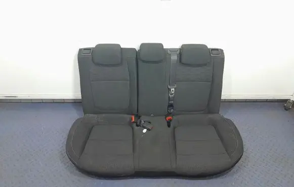 Audi Cabriolet B3 8G Second row seats 