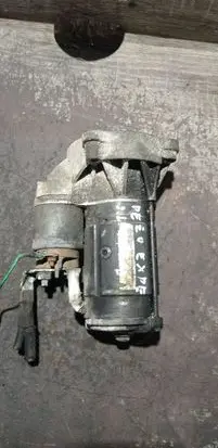 Peugeot Expert Starter motor 9646972280