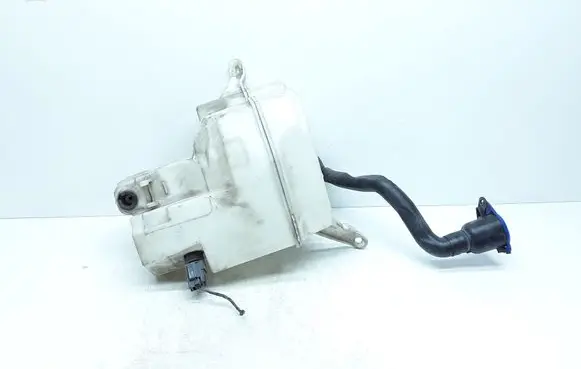 Volvo V70 Windshield washer fluid reservoir/tank 30784233 30784234