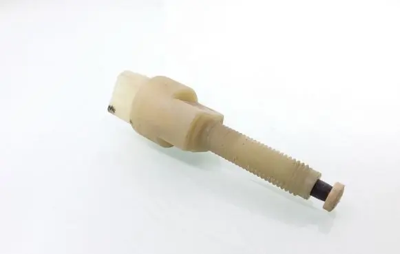 Volkswagen PASSAT B5.5 Brake pedal sensor switch 4A0945515A