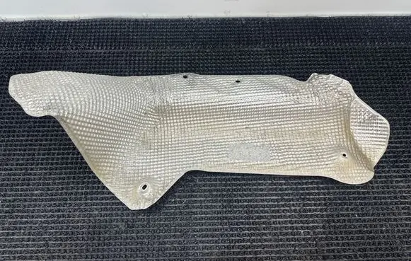 Peugeot 3008 I Exhaust heat shield 9634008680