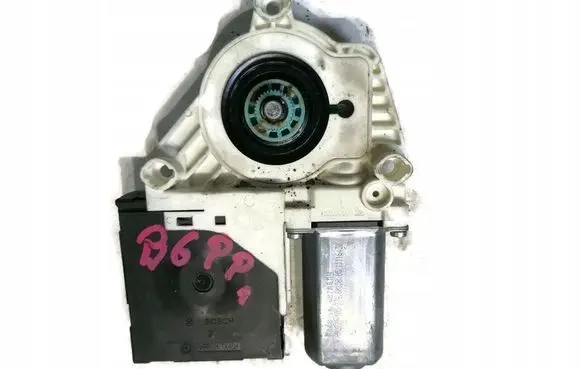 Volkswagen PASSAT B6 Front door window regulator motor 1K0959702Q