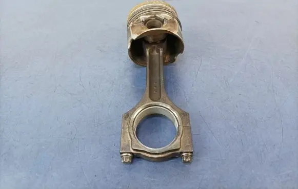 BMW 3 F30 F35 F31 Piston 