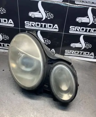 Mercedes-Benz E W211 Headlight/headlamp 16156400