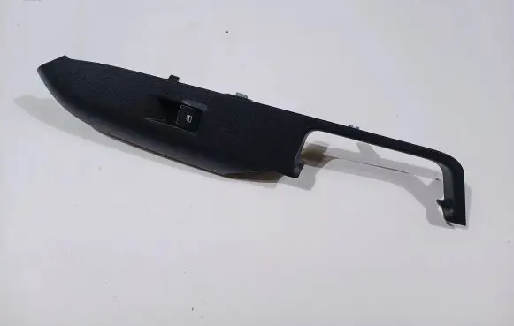 Ford Mustang VI Electric window control switch