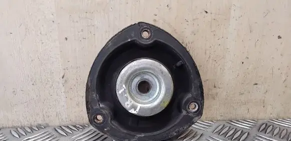 Skoda Octavia Mk3 (5E) Front upper strut mount 5Q0412331C