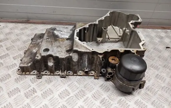 BMW 5 F10 F11 Oil sump 51750610