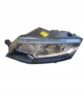 Skoda Octavia Mk3 (5E) Headlight/headlamp 5E1941015