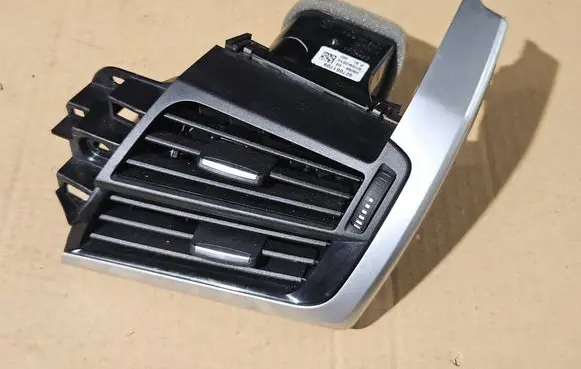BMW X5 F15 Dashboard side air vent grill/cover trim 9270517 16475510 604L90436