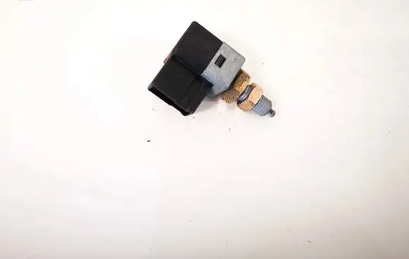 Hyundai Sonata Brake pedal sensor switch 9381038000 93810-38000