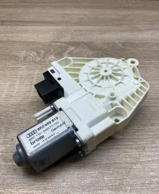 Audi A4 S4 B8 8K Rear door window regulator motor 8K0959812