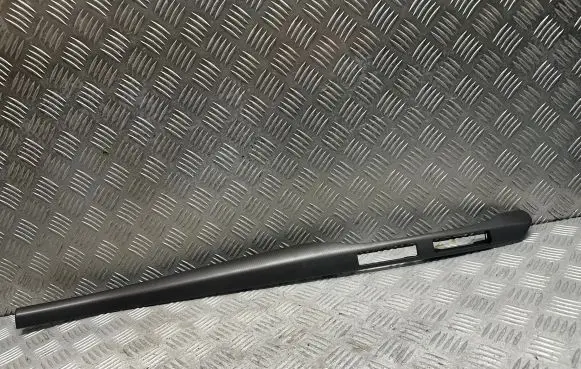 Toyota Avensis T250 Dashboard glove box trim 5547505010 05050 05030