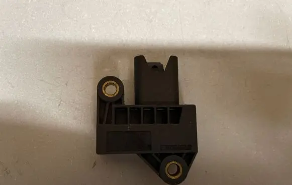 BMW 3 F30 F35 F31 Air pressure sensor 7606188
