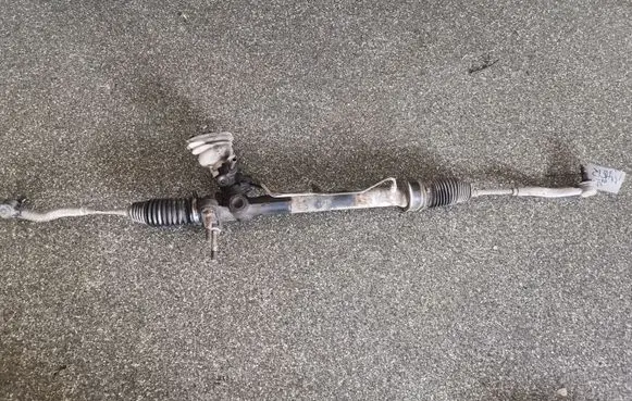 Toyota Yaris Steering rack