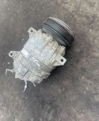Renault Scenic I Air conditioning (A/C) compressor (pump) 7700105765 1135309 041120157
