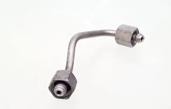 Mercedes-Benz CLS C219 Fuel injector supply line/pipe 240608v1