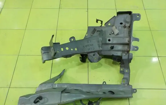 Mazda 6 Front side member PRZOD CL11