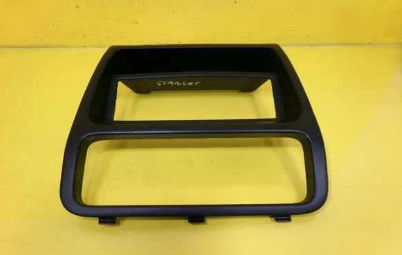 Toyota Starlet (P90) V Panel trim 5541216120