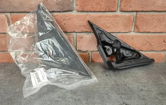 BMW 3 G20 G21 Front door wing mirror part 7432204 0R1C3109110 24024010