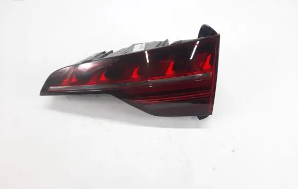 Audi A4 S4 B9 8W Tailgate rear/tail lights