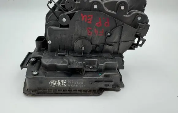 BMW X1 F48 F49 Front door lock 7362784 5121 18427810