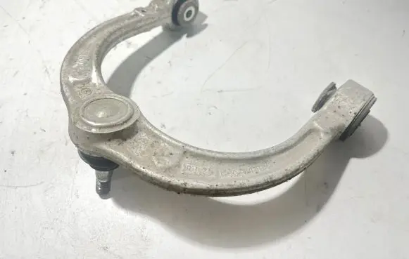 Mercedes-Benz ML W164 Front upper control arm/wishbone Kag94582