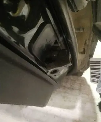 Nissan Note (E11) Rear door check strap stopper 
