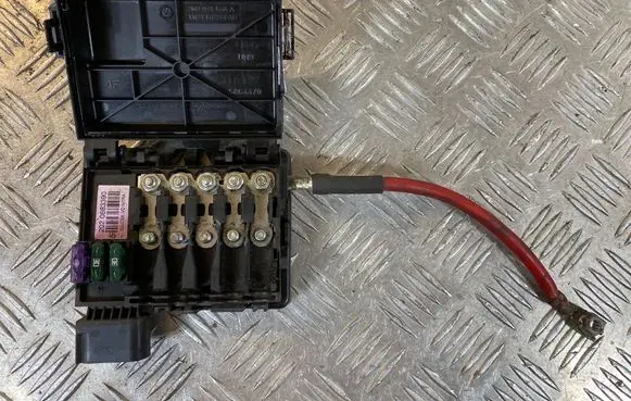 Volkswagen Sharan Positive wiring loom 7M3937509A