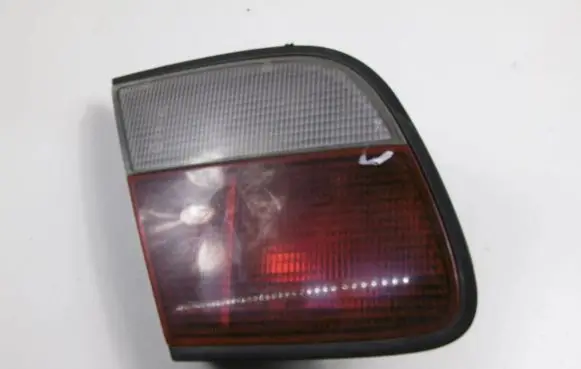 Nissan Almera Rear/tail lights