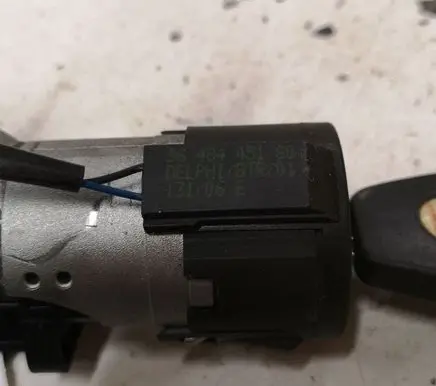 Citroen C5 Ignition lock 9648445180
