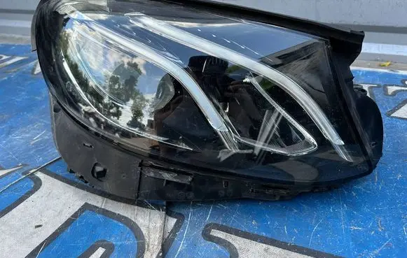 Mercedes-Benz E W213 Headlight/headlamp A2139067806