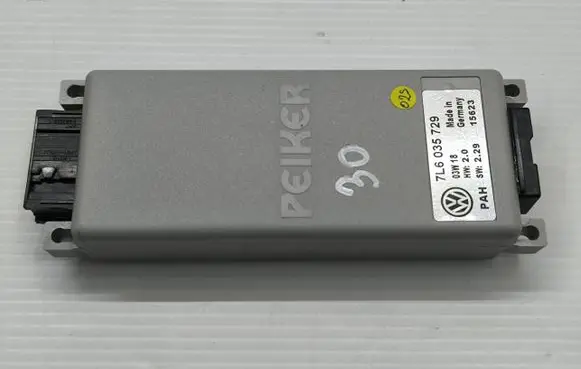 Volkswagen Touareg I Voice control module 7L6035729