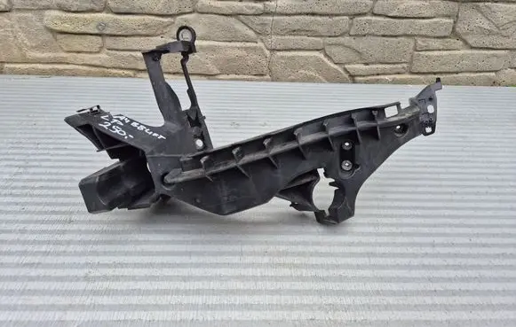 Audi A4 S4 B8 8K Headlight/headlamp mounting bracket 8K0805607B