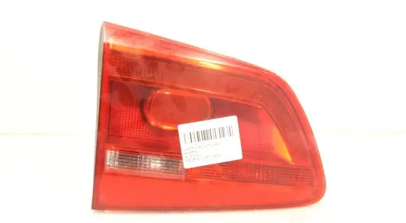 Volkswagen Touran I Rear/tail lights