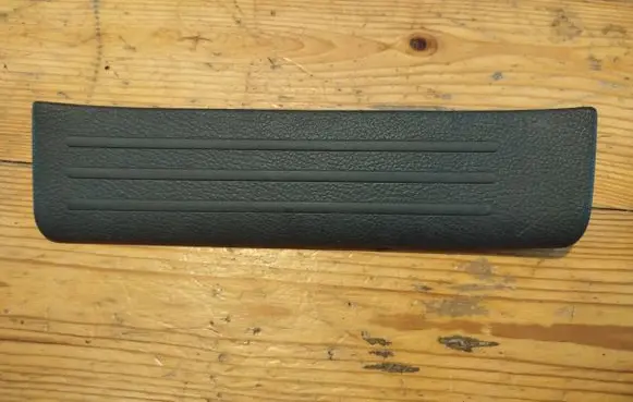 Mazda 3 II Rear sill trim cover BBP3687H0 K3006