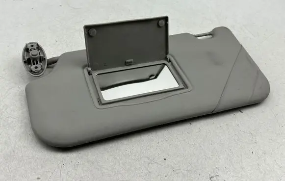 Ford Mondeo MK IV Sun visor