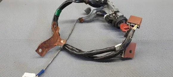 Honda Civic Ignition lock s04-83