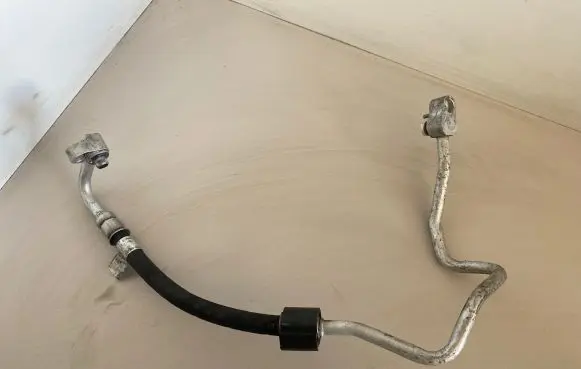 BMW X1 F48 F49 Air conditioning (A/C) pipe/hose F566453920972706J