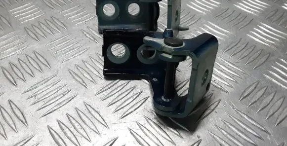 Peugeot 308 Front door hinge set 