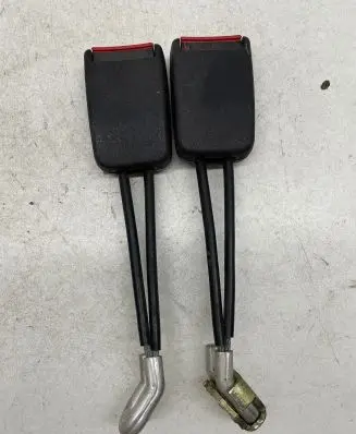 Volkswagen New Beetle Rear seatbelt buckle 1C0858675 A290 TRW33003367A