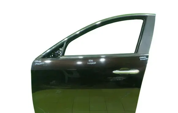 Alfa Romeo Giulietta Front door PRZOD LEWE