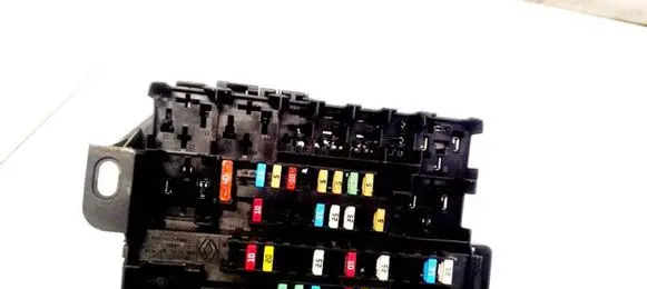 Renault Laguna III Fuse box set