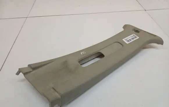 Nissan Primera (B) pillar trim (top) 76985AV700